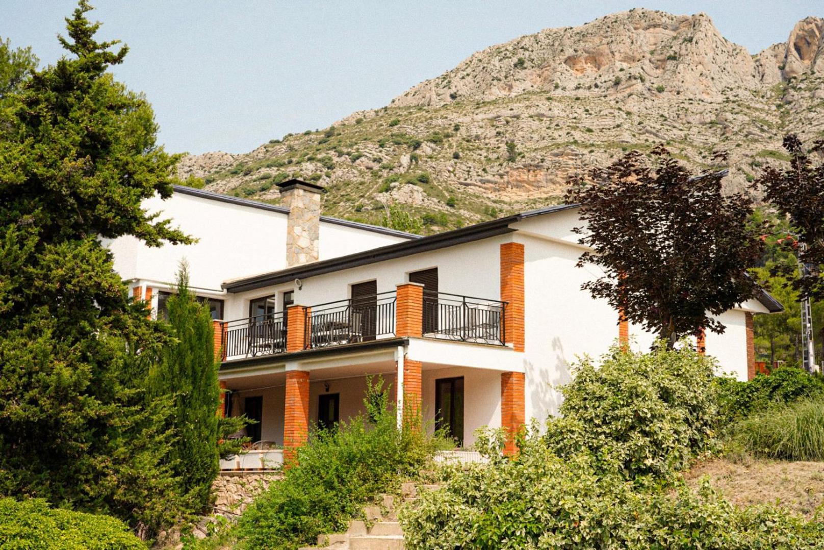 Chalet Mas Del Cel - *